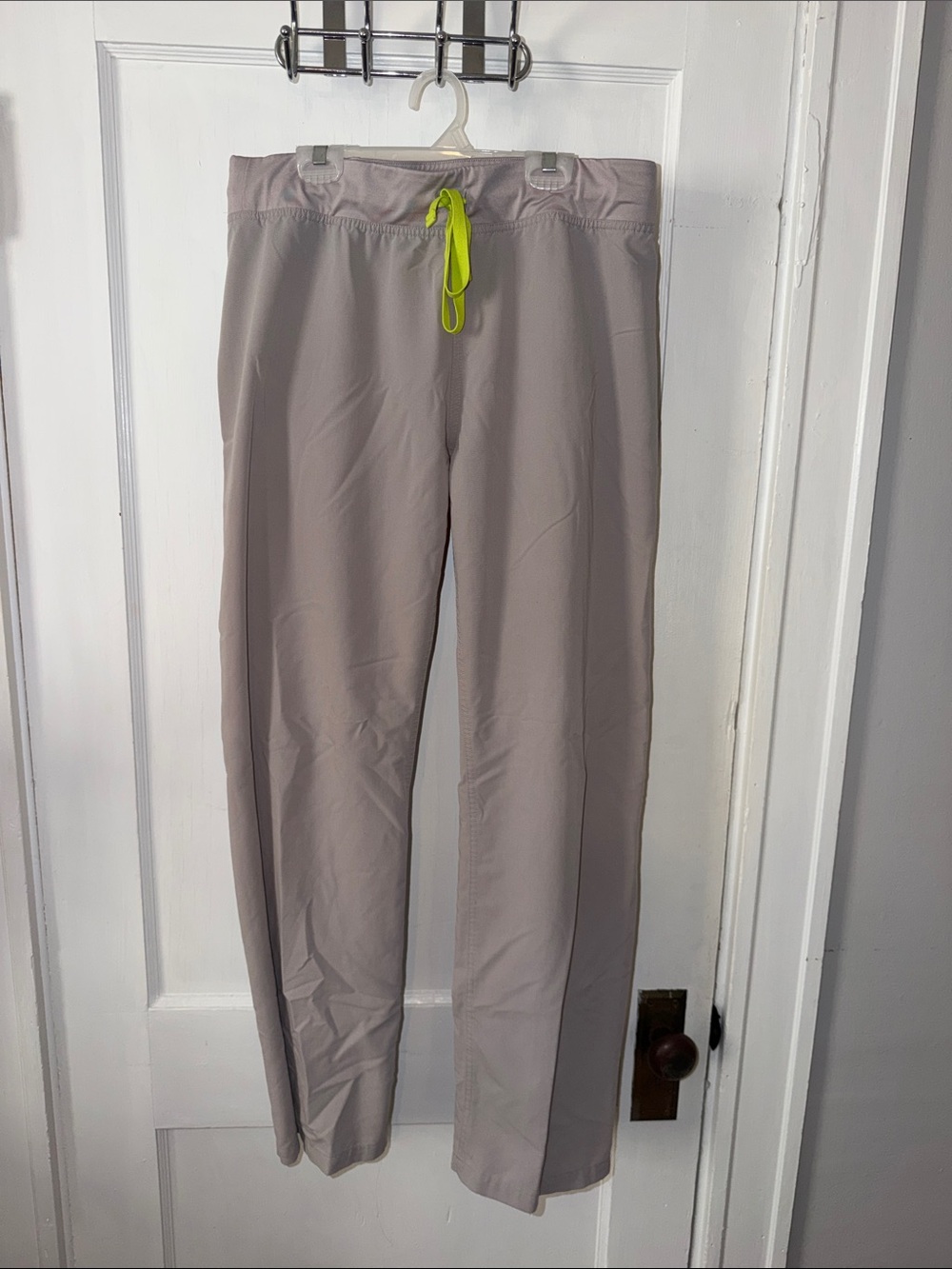 Women’s Figs Pants